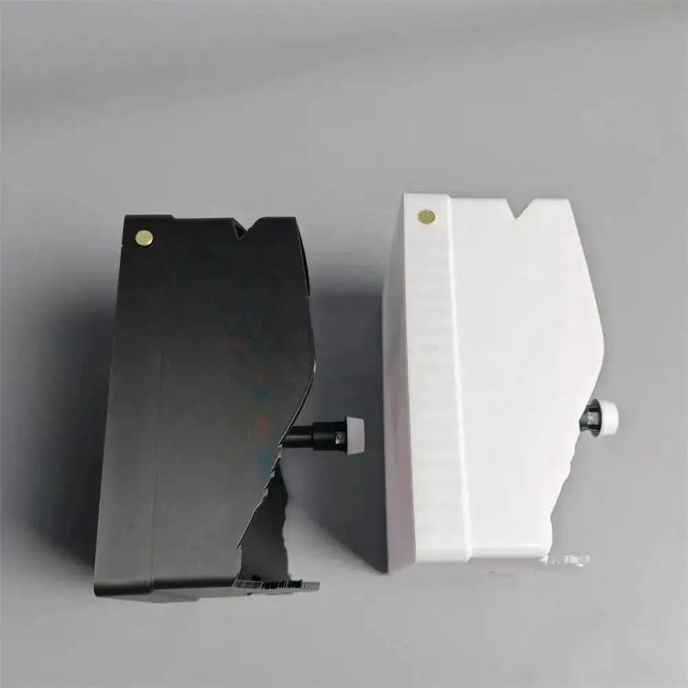 New Zoro Wall Lamp Figure Toy One Piece Anime Peripherals Kid The Phantom Thief Kaitou Kiddo Night Light Model Collection Toys